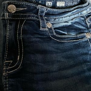 Miss Me women’s jeans